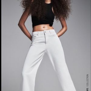 Mid rise loose jeans